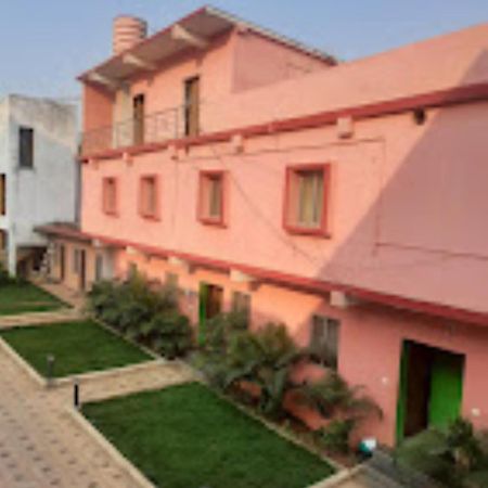Aiims Nagar Rest House Bhubaneswar Hotel Exterior photo